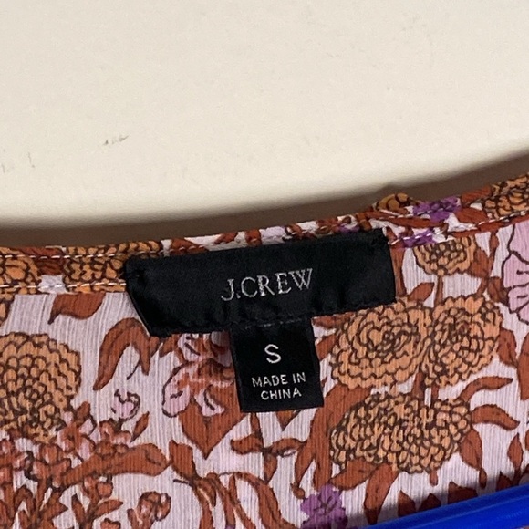 J Crew Ruffle crinkle chiffon top in fête floral Size small - Picture 7 of 17